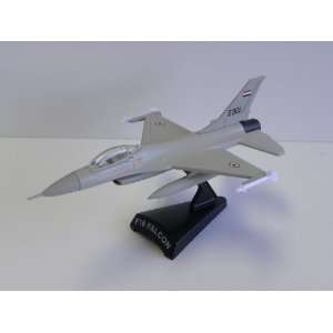  Legends 1/126 Scale USAF F16 Falcon Frighter Jet 