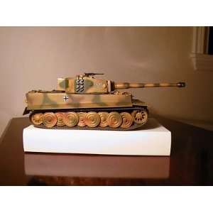  1/32 Scale Tiger I German WWII Heavy Tank: Toys & Games