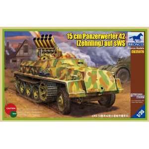   vehicle antiaircraft tank WWII World War 2 two second II: Toys & Games