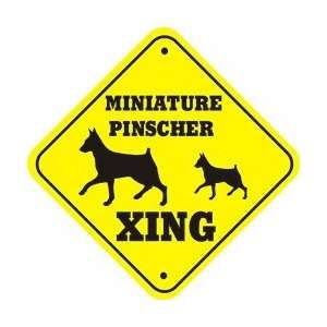  MinPin Crossing   Xing Dog Sign: Home & Kitchen