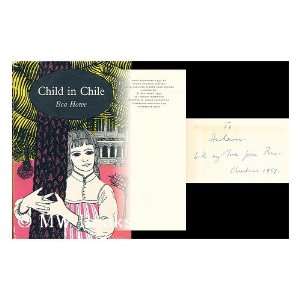  Child in Chile / Bea Howe: Bea Howe: Books