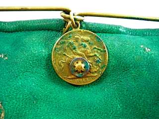   Coin Purse Green Leather w/Unusual Sliding Clasp 1913 Coin  