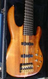 2000 Carvin 6 String Neck Thru Bass Koa Made in USA w Original 