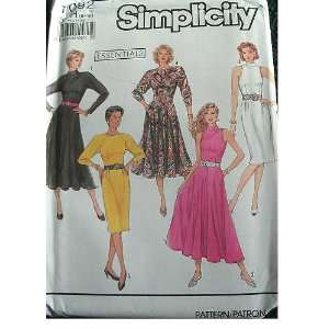   DRESS IN 3 LENGTHS SIZE 6 8 10 EASY SIMPLICITY ESSENTIALS PATTERN 7092
