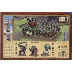    Warhammer Fantasy Battle Orc Warriors Regiment Toys & Games