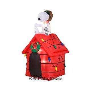  Christmas Peanuts Snoopy Red Baron Dog House 4 Airblown 