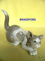LLADRO CAT 5112 ***Play with Me ** PERFECT***  