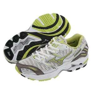  Mizuno Wave Alchemy 8 Running Shoes: Sports & Outdoors
