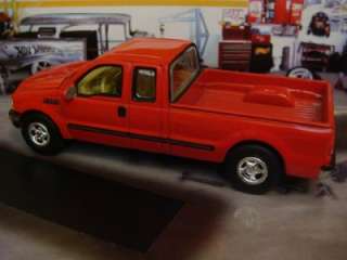 Ford F 250 SUPER DUTY Super Cab 1/64 Scale Limited Edition 5 Detailed 