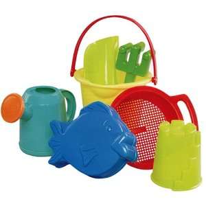 : Sand & Water Toys: Beach or Sandbox Play Set Including Bucket, Sand 