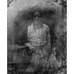1800s photo Unidentified woman, three quarter length portrait, facing 