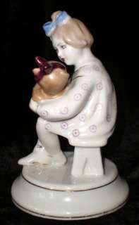1950 Russian Soviet Vintage Porcelain Figurines Sculpture Girl 