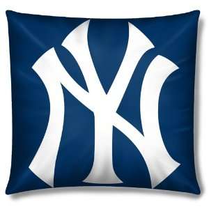  New York Yankees 16x16 Embroidered Plush Pillow: Sports 