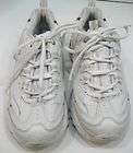 Womens Size 9 Skechers  