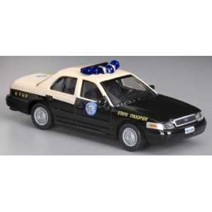   87 05 Crown Victoria FL State Police HO (Trains) Toys & Games