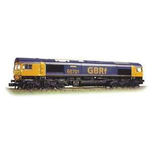  Graham Farish 371 377 Class 66 66705 Railfreight
