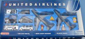DARON UNITED AIRLINES14 PC PLAY SET RT6268  