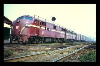 Pennsylvania RR E7 & E8 Diesel Locomotives Train PRR  
