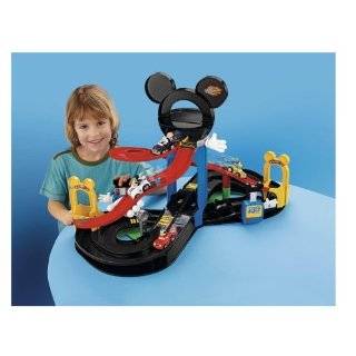  BRIO: DISNEY Mickey Mouse Clubhouse Pathfinder Set: Toys 