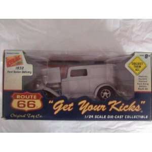  Route 66 1/24 Scale 1932 Ford Sedan Delivery Toys & Games