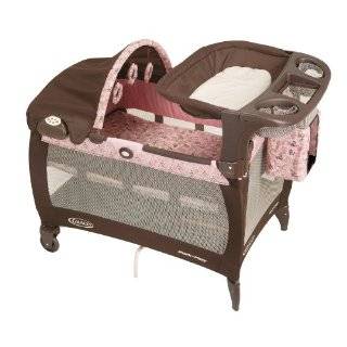  Graco Pack N Play Playard with Bassinet and Changer 