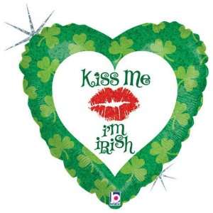  Kiss Me Im Irish Lips Heart Green 18 Balloon Mylar 