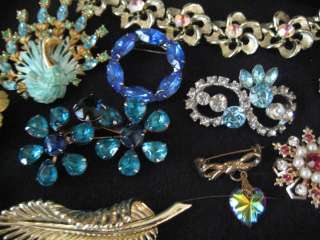 Vintage Jewelry Lot Bakelite, Juliana, Florenza, Weiss 360+ pcs  