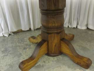   Round Pedestal Style Table w Empire Feet & Legs Golden Oak 1 Leaf NICE