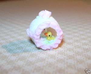 Lola Miniature Sugar Egg w/Scene, Pink DOLLHOUSE  