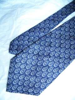 Robert Talbott Best of Class Necktie, Silk, Floral Blue  