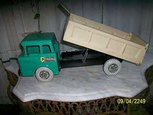 VINTAGE MARX POWERHOUSE DUMP TRUCK MADE IN USA SLIGHTLY USED NO 
