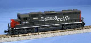   176 3131 N Scale, EMD SD45 Southern Pacific #8584, Kato 1763131  