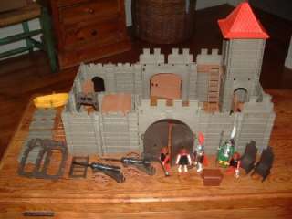 PLAYMOBIL small castle with knights  