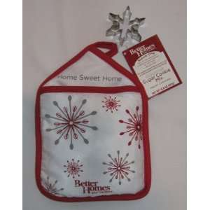   Sweet Home Christmas Potholder with cookie cutter 