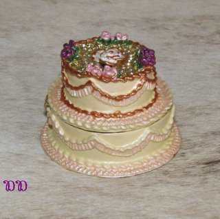 WEDDING CAKE ENAMELED JEWELED HINGED PETITE TRINKET TREASURE BOX 