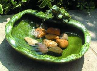 New Ceramic Solar Powered Frog Fountain   Glazed Green  