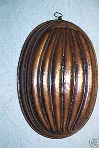 FRENCH COPPER MOLD LARGE FLATTENED MELON  