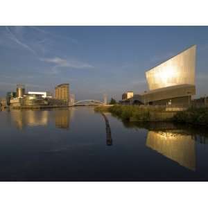 Imperial War Museum North, Salford Quays, Manchester, England, United 