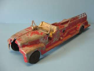 Hubley Kiddie Toy #520 Ladder Fire Truck for Restoration/Parts Fire 