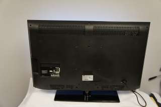 SAMSUNG LN40B500P3FXZA 40 LCD TV BROKEN SCREEN WORKS  