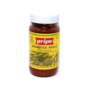 Priya Drumstick Pickle in Oil (With Garlic)   10.6oz  